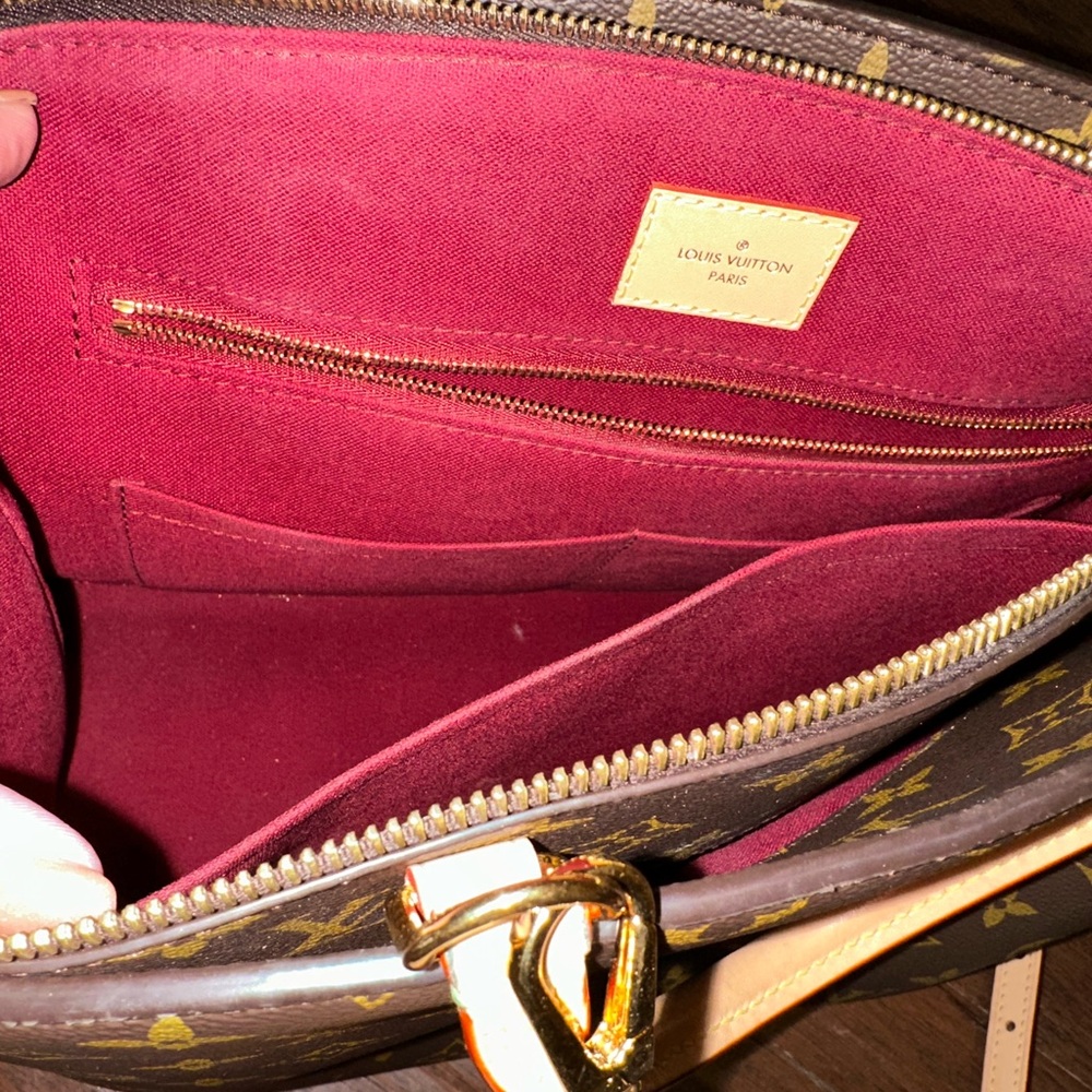 Louis Vuitton Grand Palais Brown Monogram Handbag - Picture 2 of 6